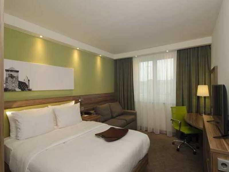 Hampton By Hilton Center, Bavaria